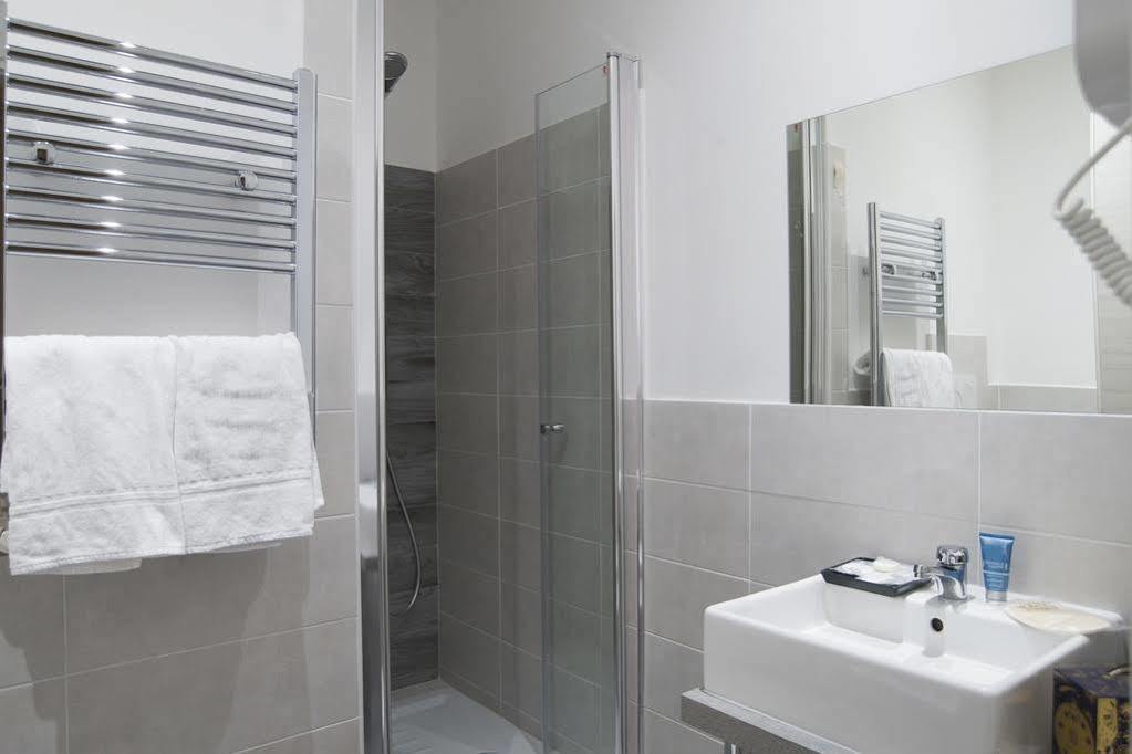 Hotel Town House 57 à Rome Extérieur photo